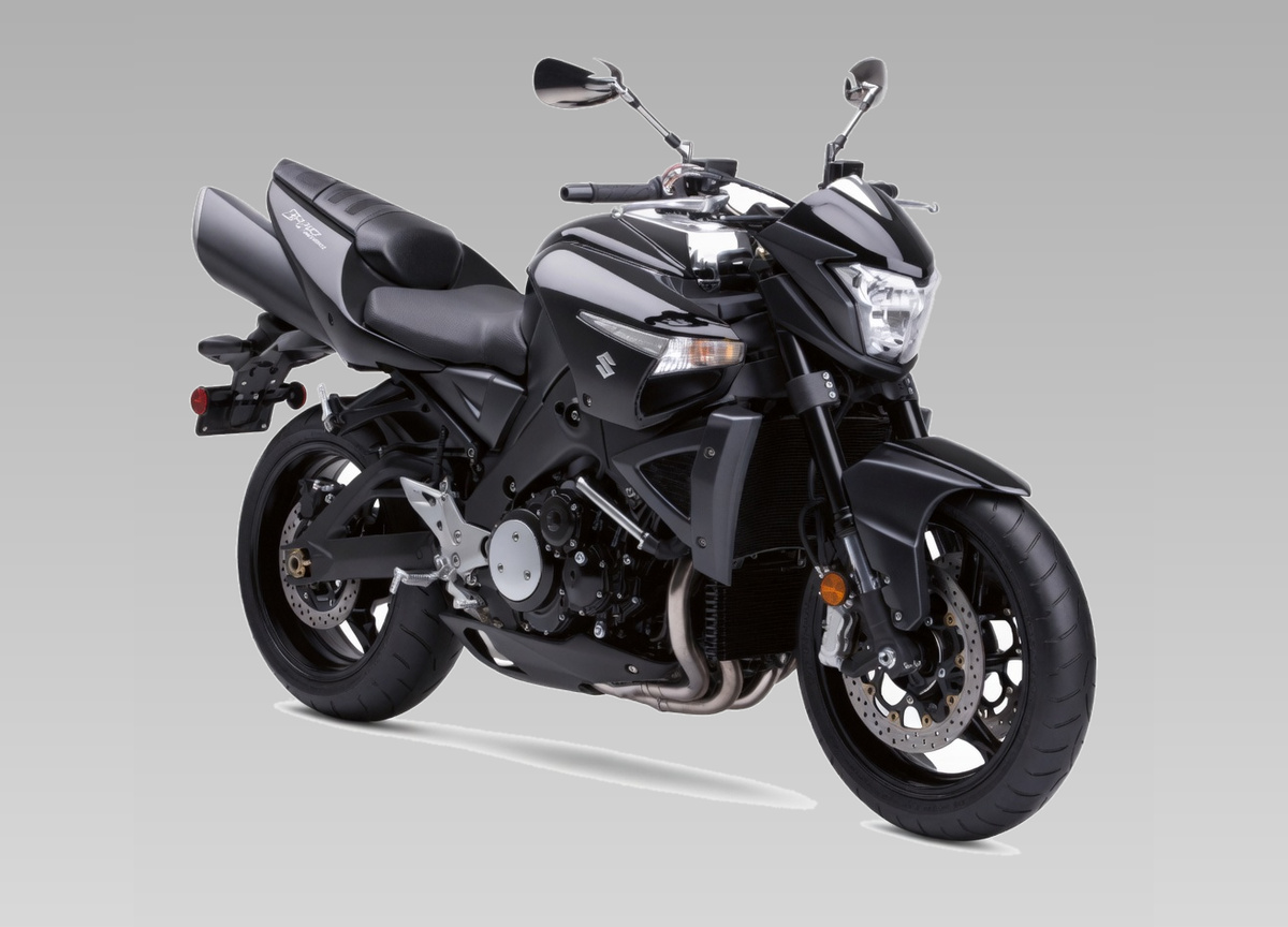 Suzuki GSX1300R B-King